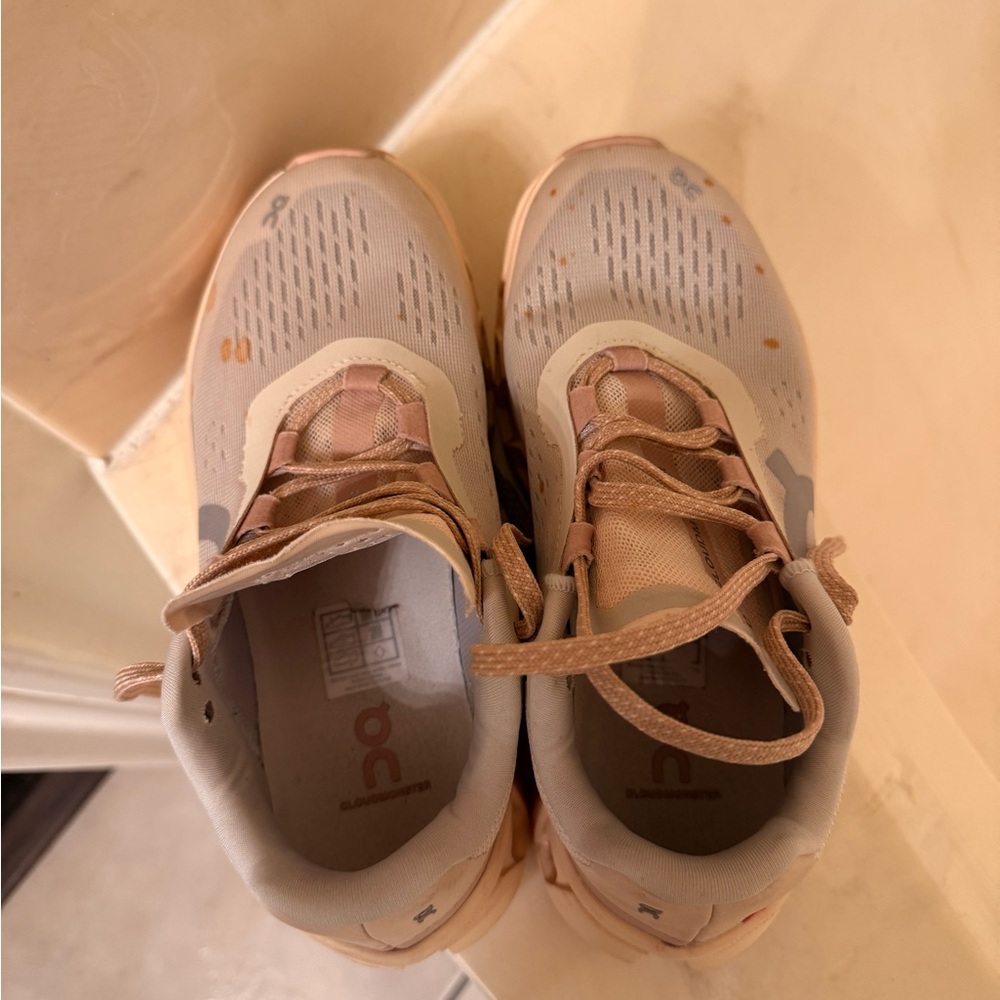 On Running - image 5